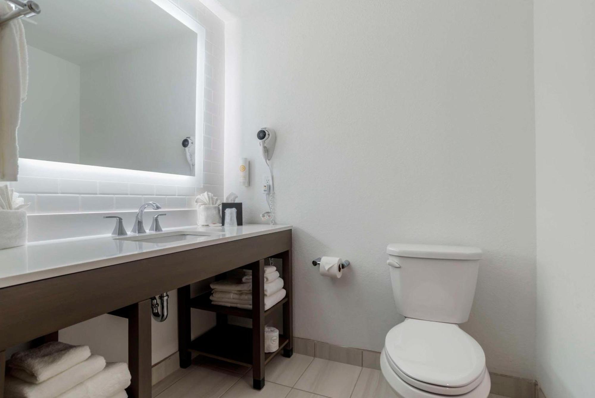 Comfort Inn & Suites Panama City Beach - Pier Park Area Zewnętrze zdjęcie